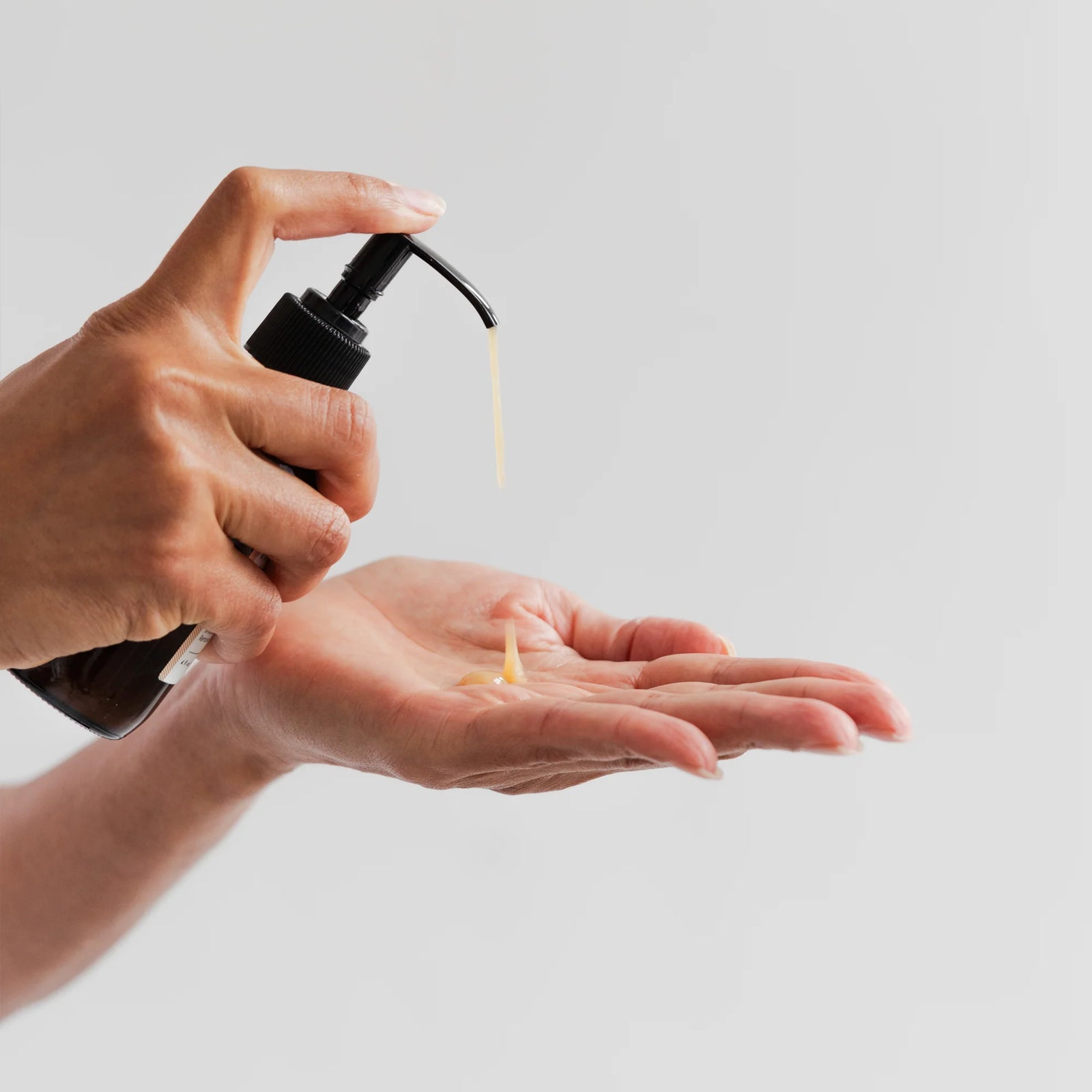 Marie Veronique EO Free Oil Cleanser