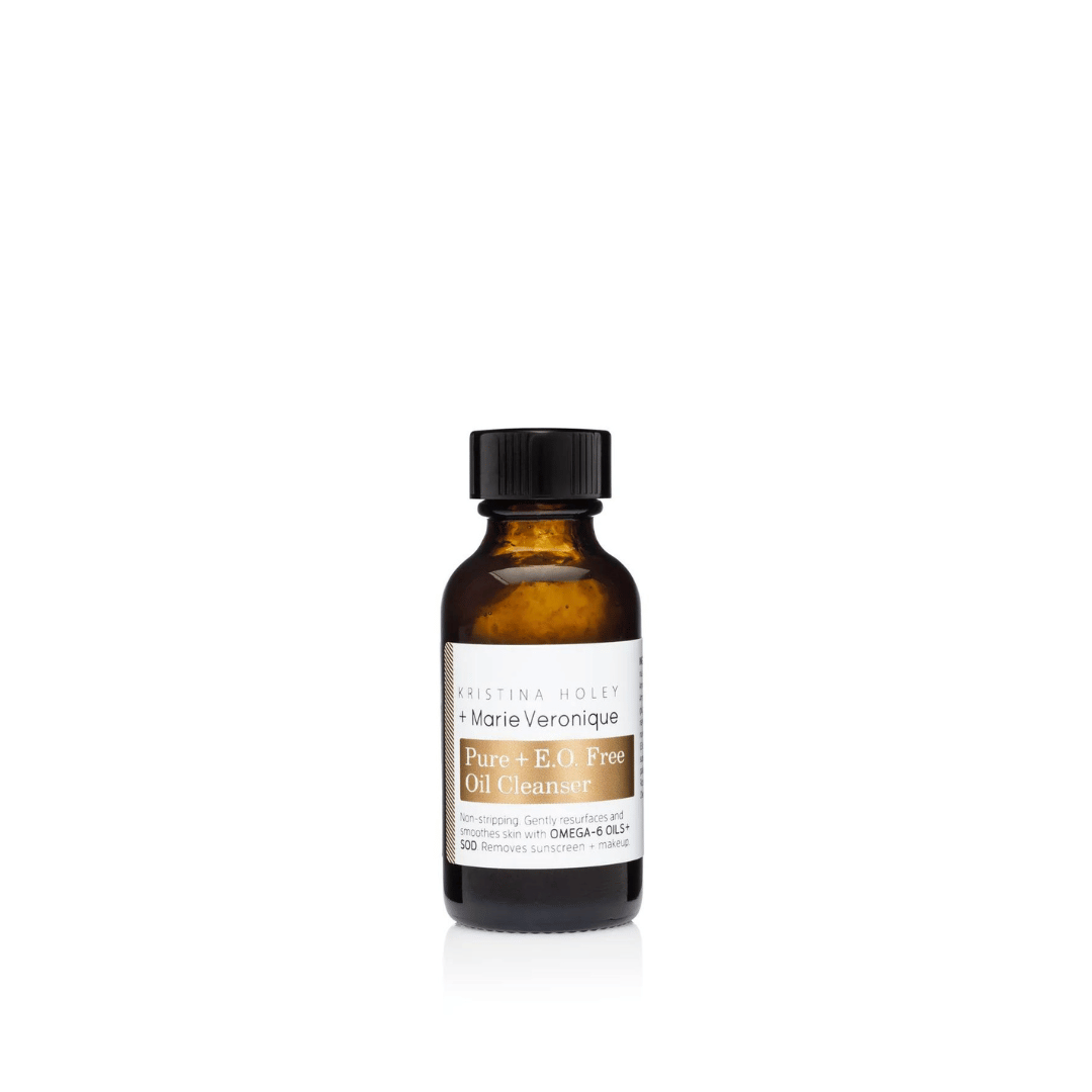 marie véronique oil cleanser travel size bottle