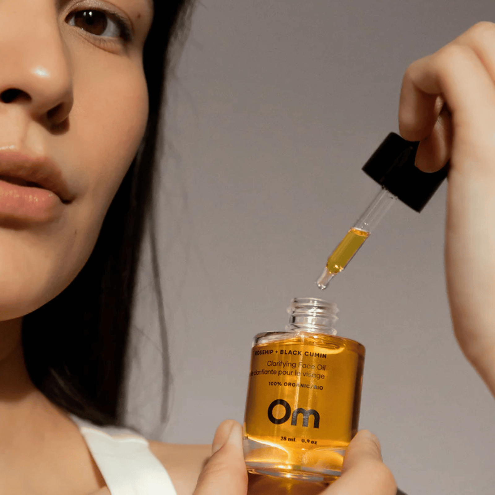 Om Rosehip + Black Cumin Clarifying Face Oil