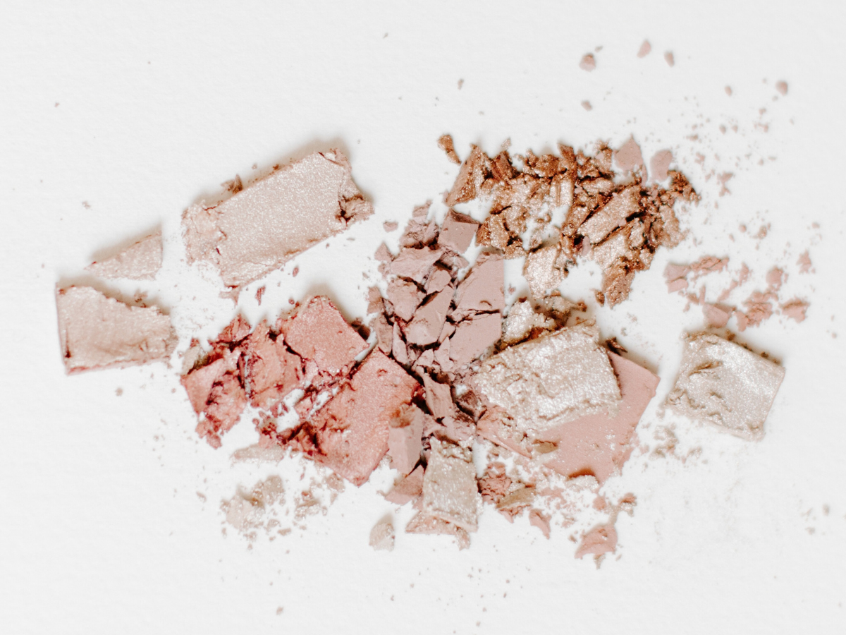 Clean makeup