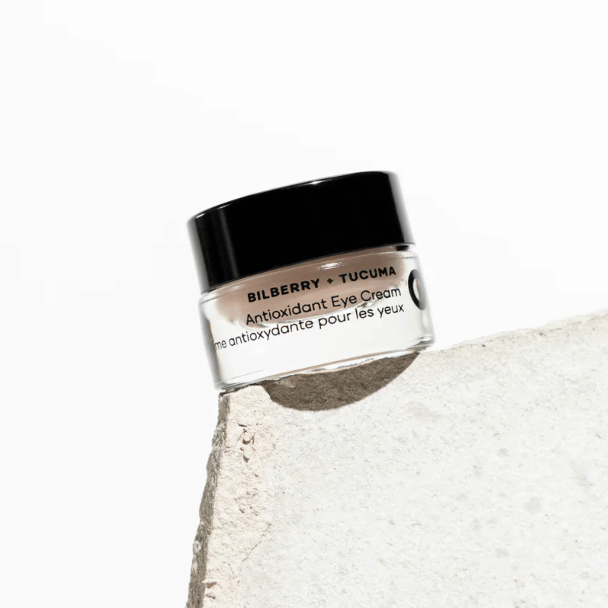 Om Bilberry + Tucuma Antioxidant Eye Cream