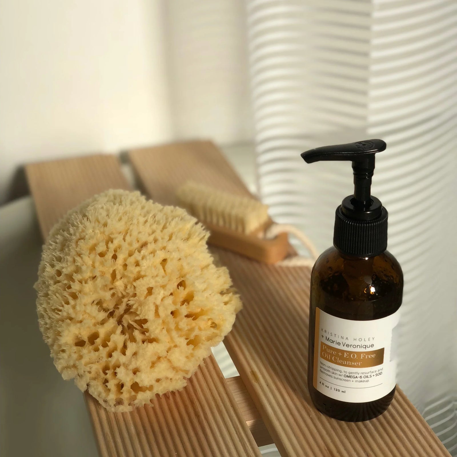 Marie Veronique EO Free Oil Cleanser