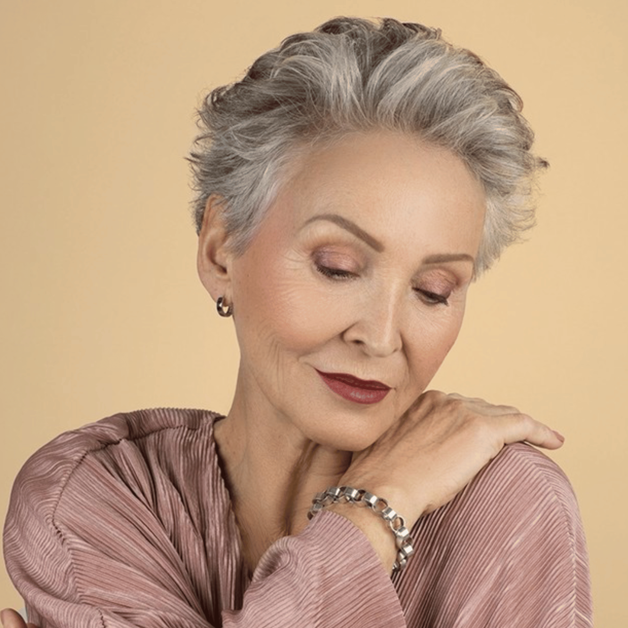 pretty woman with nice eyebrows