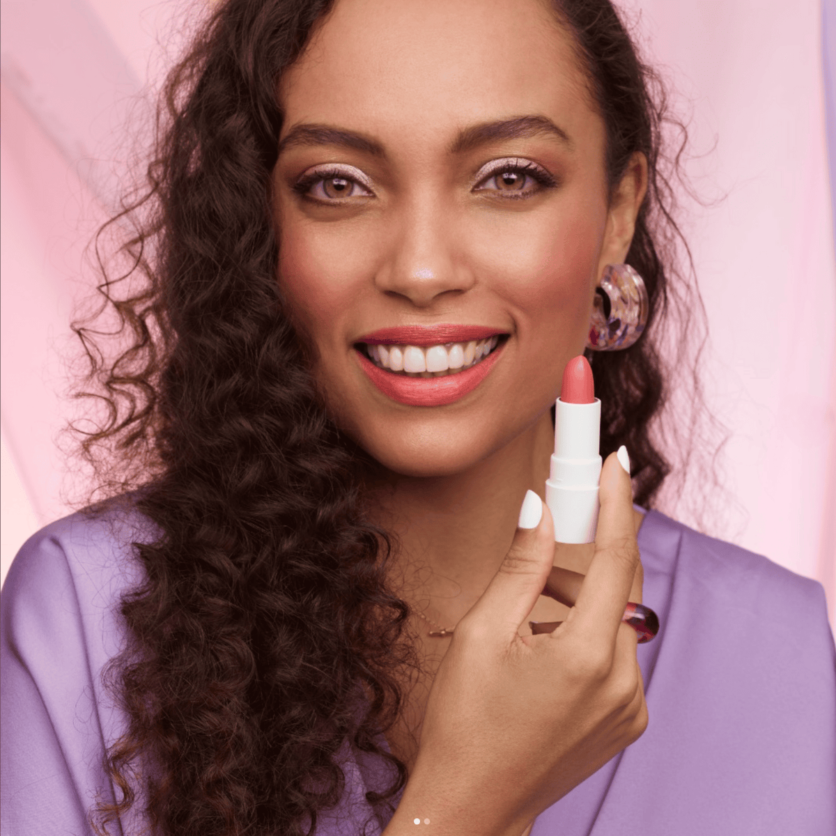 couleur caramel lipstick on a pretty woman