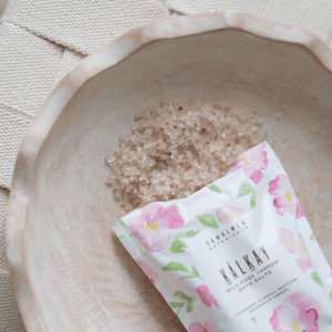 Skwálwen Botanicals Kalkay Wild Rose & Yarrow Bath Salts