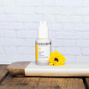 Cream spf with sunflower and tray